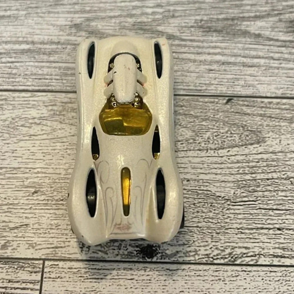 Vintage 2003 Hot Wheels 1st Editions 16 Angels Bugatti Rare Original Old Car - Picture 5 of 8